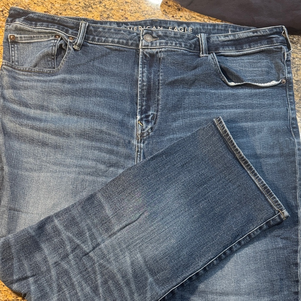 American Eagle Outfitters Men's Indigo Relaxed Jeans